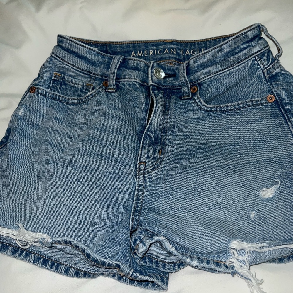 American Eagle Outfitters Women's Blue Denim Shorts